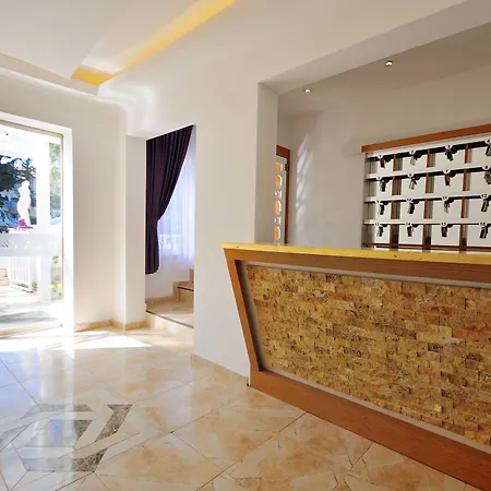 Fuda Otel 4*